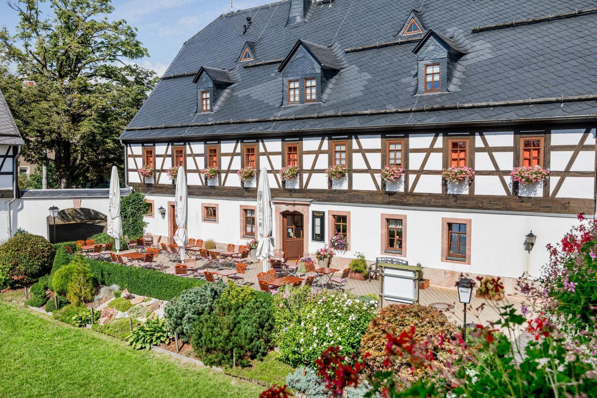 Hotel Folklorehof Chemnitz Esterno foto