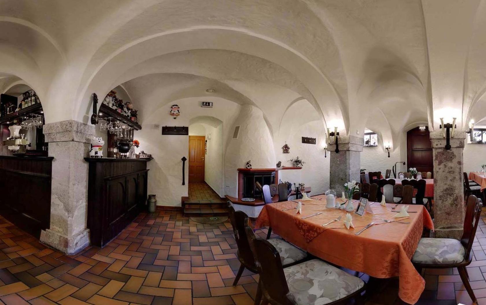 Hotel Folklorehof Chemnitz Esterno foto